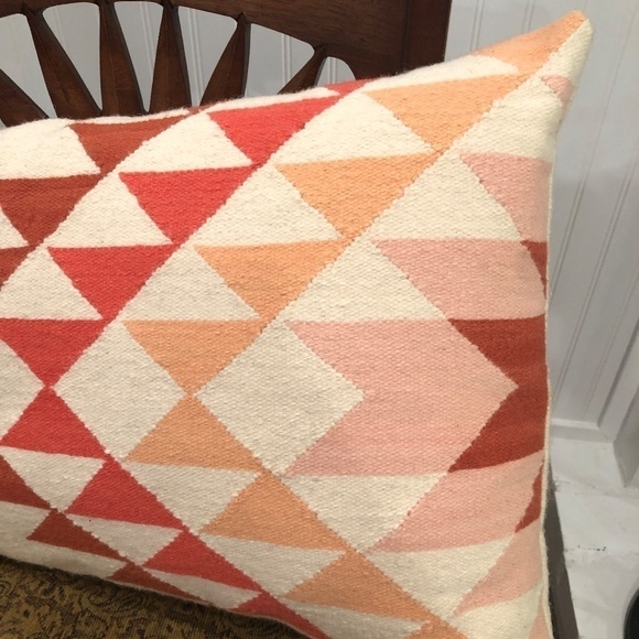 The Citizenry 100% Peruvian Wool Lucia Lumbar Pillow, 16" x 26" - Picture 2 of 7